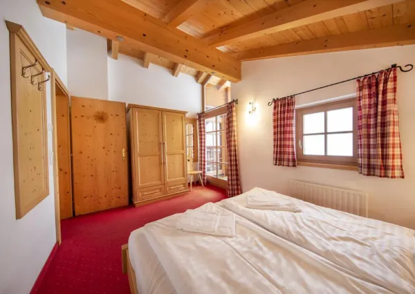 0013 Wald Sonnenwende 004 slaapkamer