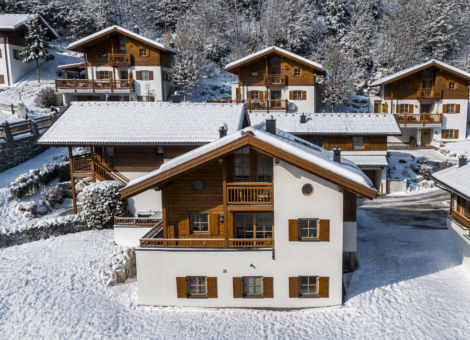 Wald im Pinzgau Sch C3 B6neben Chalet Vienna winter