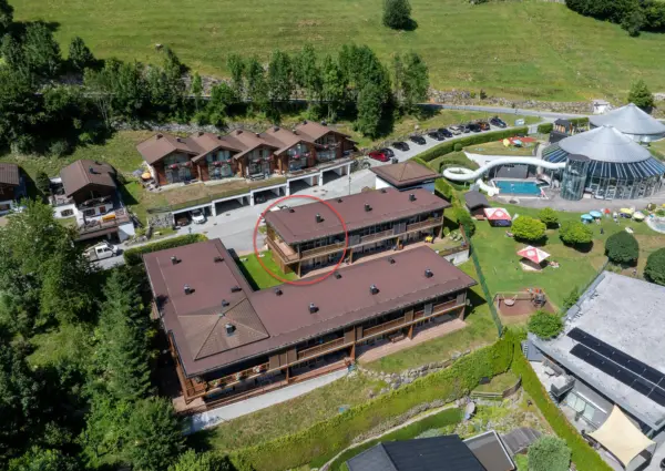 Sch C3 B6neben Haus Alpenaster ligging