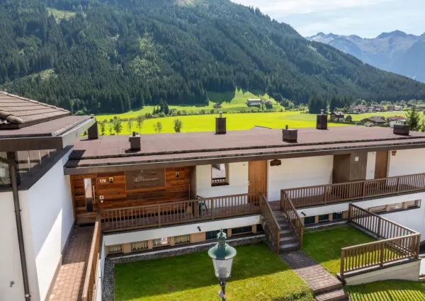 Sch C3 B6neben Haus Elisabeth voordeur