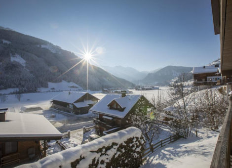 0001 WLD Me Casa winter 1