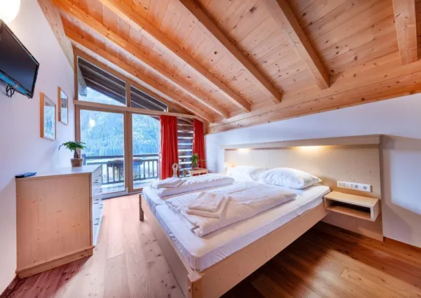 0018 WLD Hochfeld 17