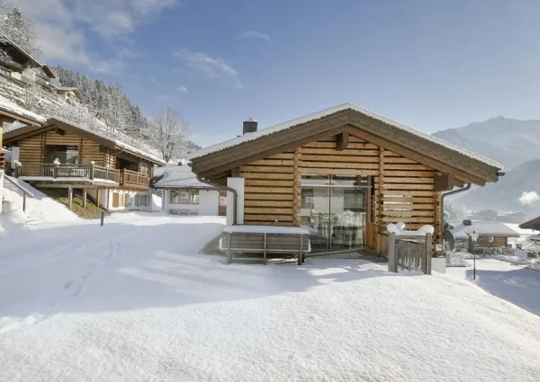 0023 WLD Traumhutte winter 2