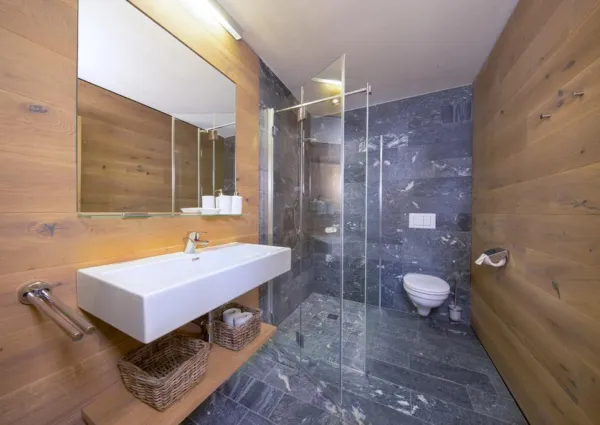 0015 BB Bergblick 17