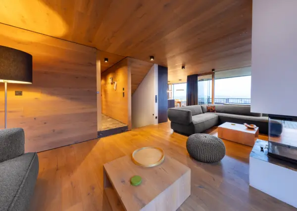 Bramberg Smaragdresort Eisenrose woonkamer 5