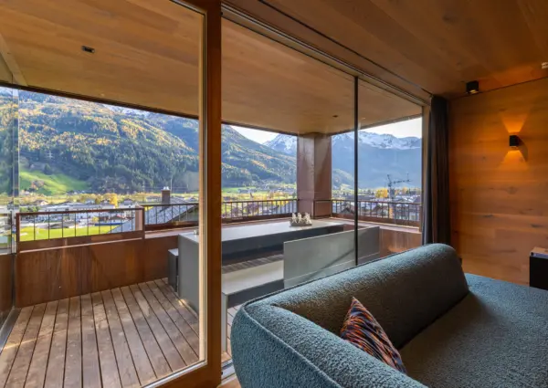 Bramberg Smaragdresort Eisenrose woonkamer 7