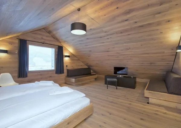 0016 BB Eisenrose 15