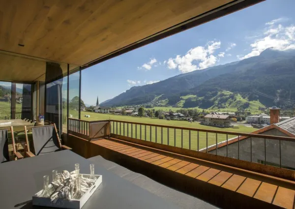 0020 BB Eisenrose zomer 1