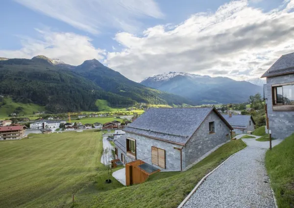 0023 BB Eisenrose zomer 5