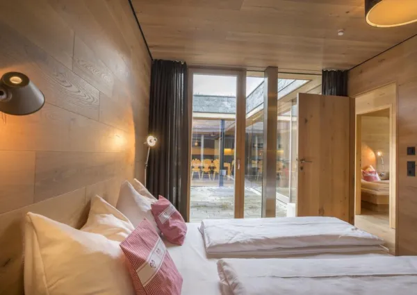 0019 BB Smaragdresort 3 2 17