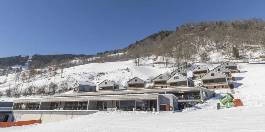 0001 BB Smaragdresort 3 winter 4