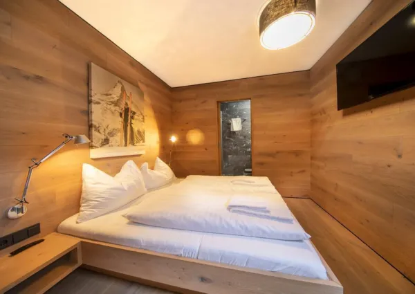 0014 BB Smaragd 4 5 17