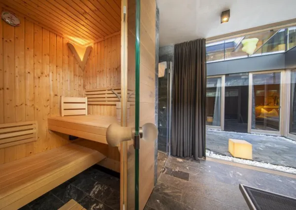 0019 BB Smaragd 4 5 23