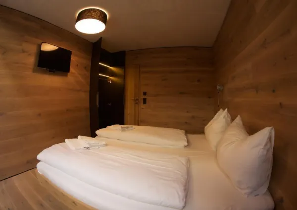 0013 BB Smaragdresort 4 6 11