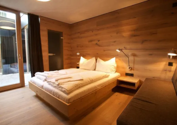 0014 BB Smaragdresort 4 6 12