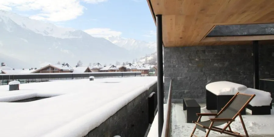 0001 BB Smaragdresort 4 6 winter 2