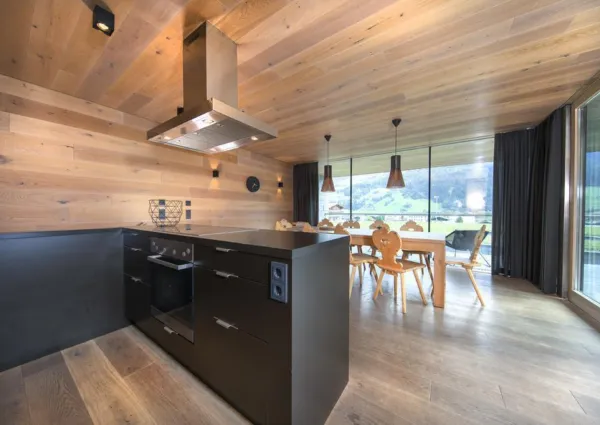 0008 BB Smaragd 4 7 6