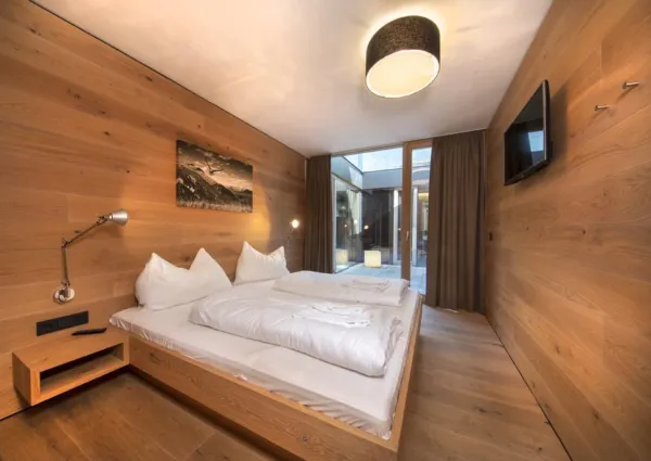 0015 BB Smaragd 4 7 13