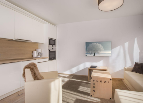 Sport Chalet App 03 003