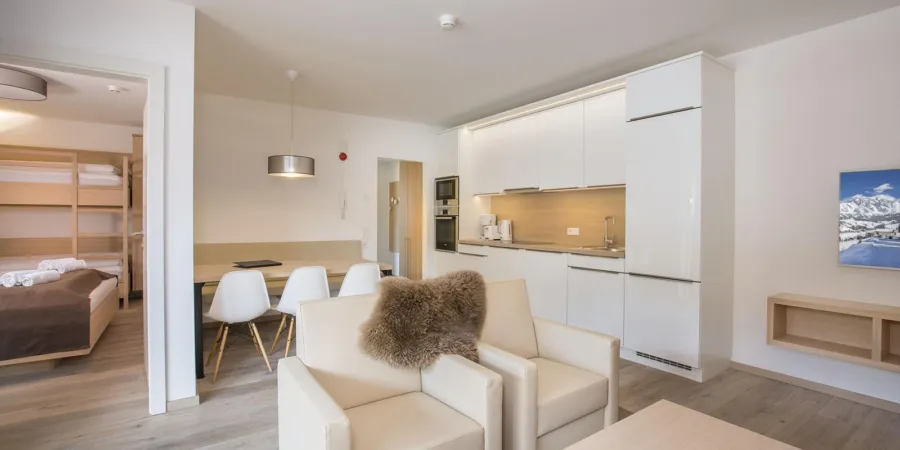 MA Suite 5 5
