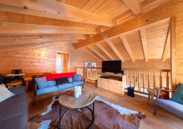 0011 HK Sunnyhome 10a