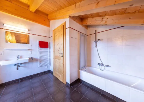 0014 HK Sunnyhome 13a