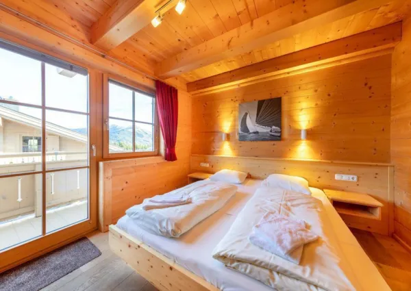 0016 HK Sunnyhome 15a