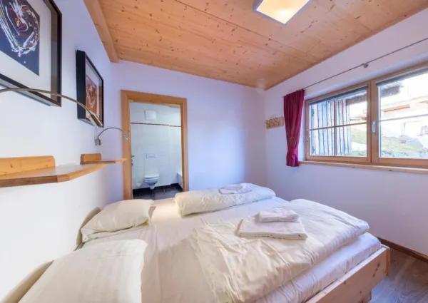 0019 HK Sunnyhome 18a