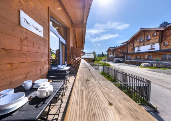 0020 HK Hideout 2023 Zomer 9