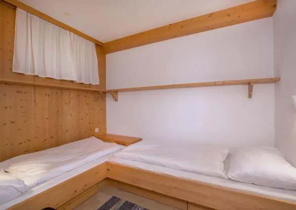 0011 KL Wiesberger 11 10