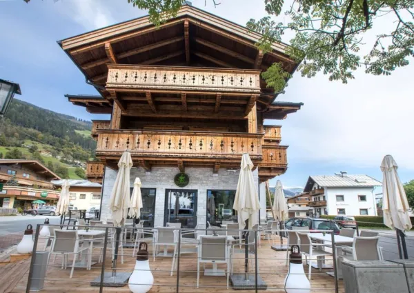 0029 BB Wiesenhaus zomer 3