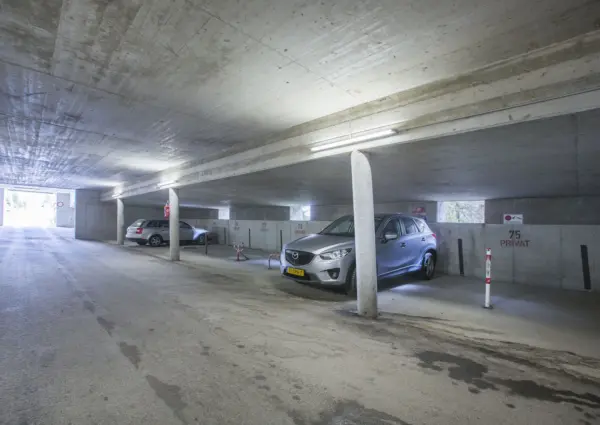KC3 B6nigsleiten Wildkarspitze 1 parkeergarage