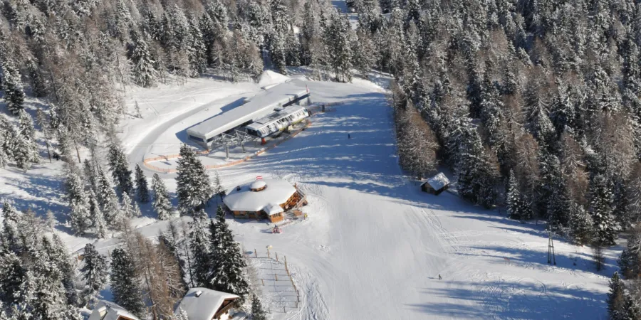 Zirberl au C39 Fenansicht winter 2024 1