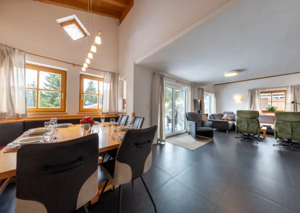 Zwillings Asten 1 eettafel 2