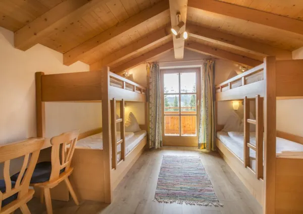 0015 KL Zw Asten 1 14