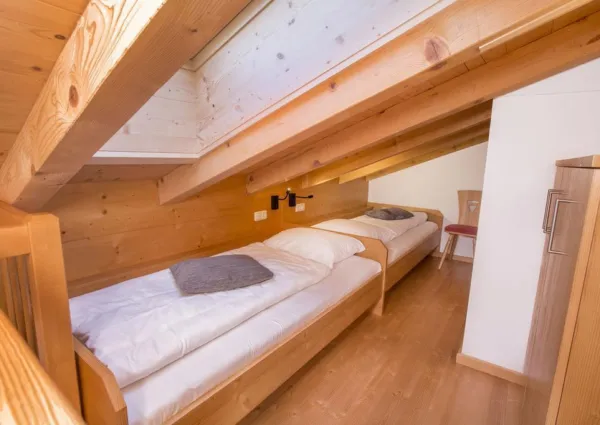 0016 KL Zw Asten 2 10