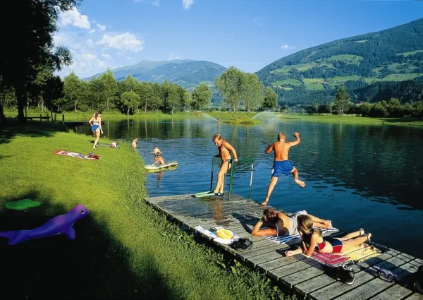 NK Neukirchen dorp zomer 2