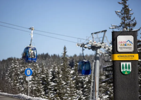 KL Konigsleiten dorp winter 9